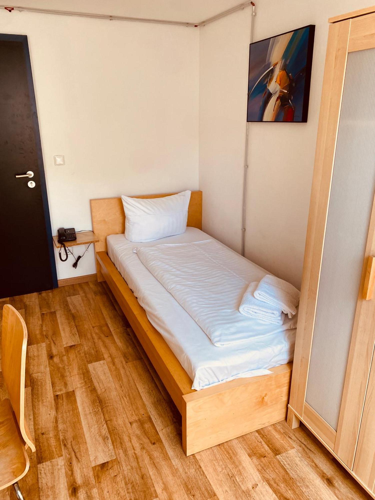 Stay Inn Central Station Frankfurt am Main Buitenkant foto