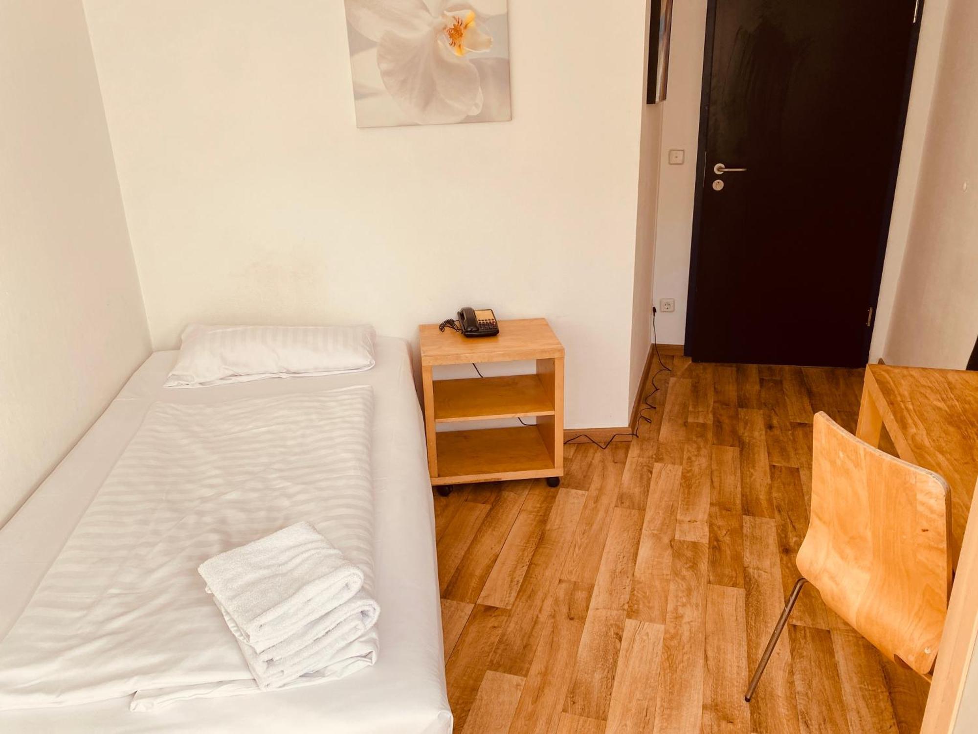 Stay Inn Central Station Frankfurt am Main Buitenkant foto